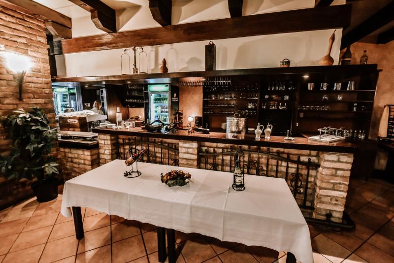 restoranhostelkunjevci018